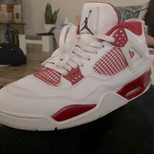 Alternate 89 retro jordan 4’s